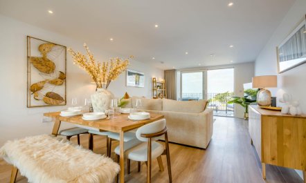 3 Bed in Constantine Bay 1