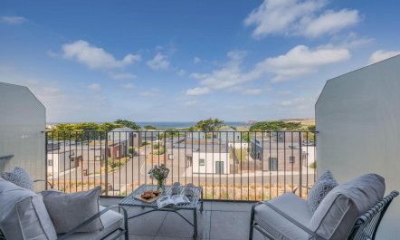 3 Bed in Constantine Bay 4
