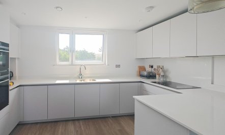 3 Bed in Constantine Bay 7