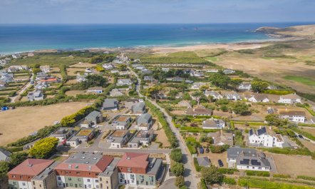 3 Bed in Constantine Bay 5