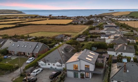 5 Bed in Windmill 1