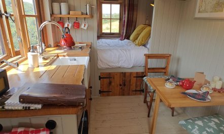 1 Bed in East Down 2