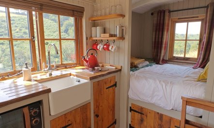 1 Bed in East Down 6