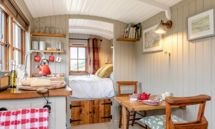 1 Bed in East Down
