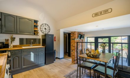 2 Bed in Haddiscoe 9