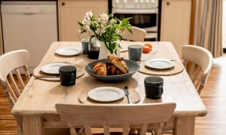 2 Bed in Cranmer 8