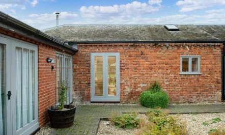 2 Bed in Cranmer