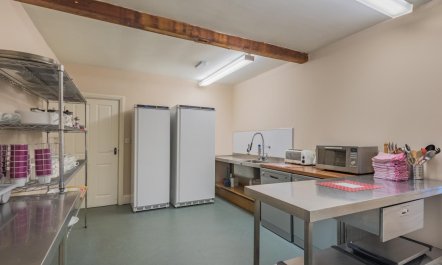 9 Bed in Mealsgate 9