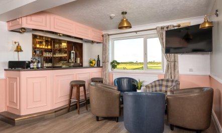 9 Bed in Mealsgate 2