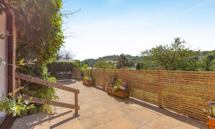 3 Bed in Croscombe 1
