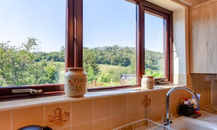 3 Bed in Croscombe 9