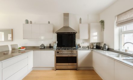 4 Bed in Marhamchurch 6