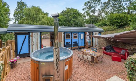 1 Bed in Longhope
