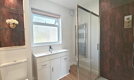 4 Bed in Bolingey 8