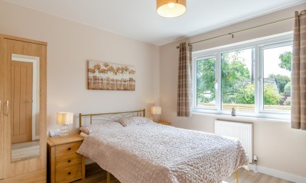 4 Bed in Bolingey 3