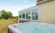 6 Bed in Moreton 2