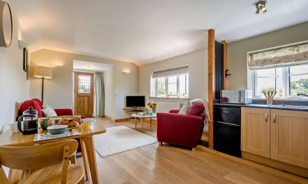 1 Bed in Cradley