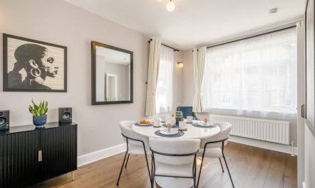 2 Bed in Overstrand 2