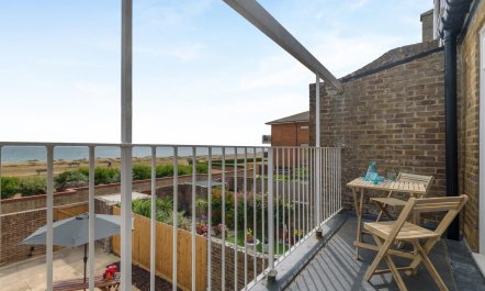 3 Bed in Rustington 1