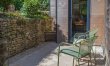 1 Bed in Frampton Mansell 3