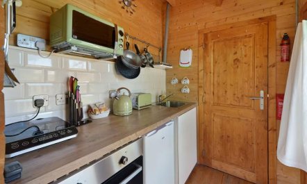 1 Bed in Thurnham 2