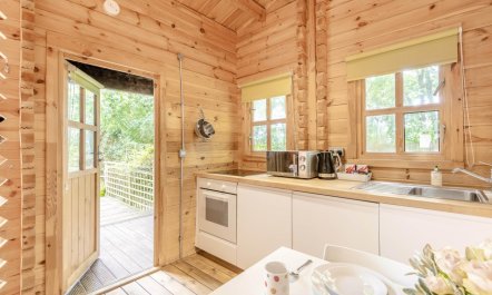 1 Bed in Thurnham 2