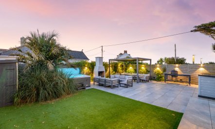 5 Bed in Windmill 5