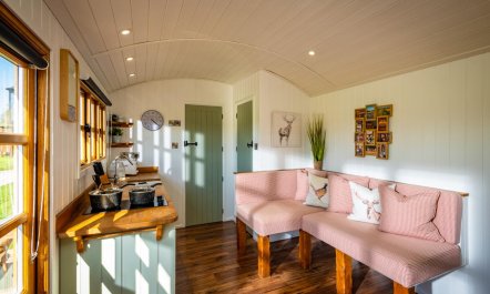 1 Bed in Wichenford 8