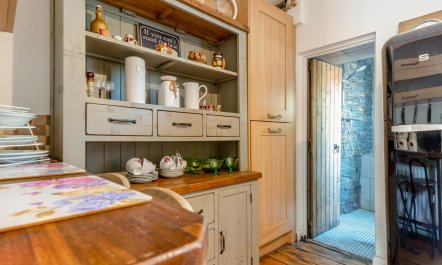 2 Bed in Upper Cwmtwrch 8