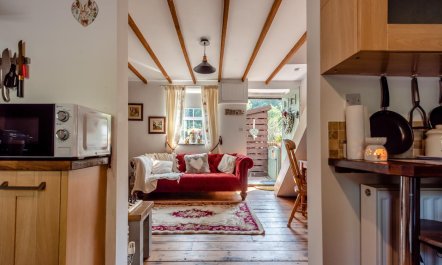 2 Bed in Upper Cwmtwrch 7