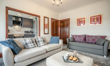 1 Bed in Whitby 5