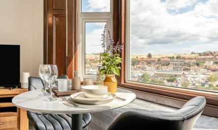 1 Bed in Whitby 6
