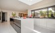 5 Bed in Milford On Sea 1