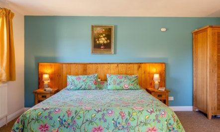 1 Bed in Boys Hill 5