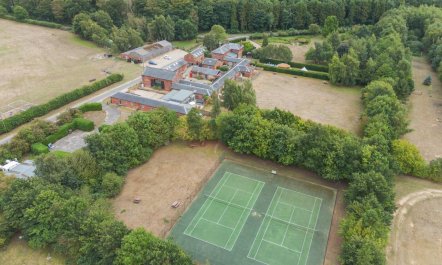 3 Bed in Cranmer 1