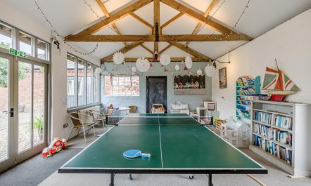 3 Bed in Cranmer 2