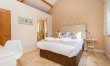 3 Bed in Cranmer 8