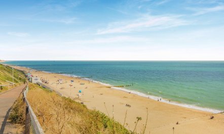 2 Bed in Bournemouth 2