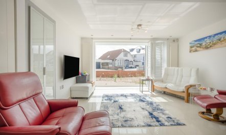 2 Bed in Bournemouth 9