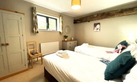 3 Bed in Kenilworth 6