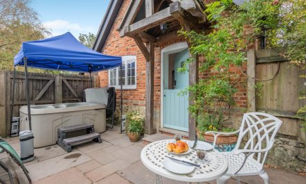 1 Bed in Thurnham 9