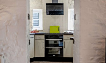 3 Bed in Cradley 8
