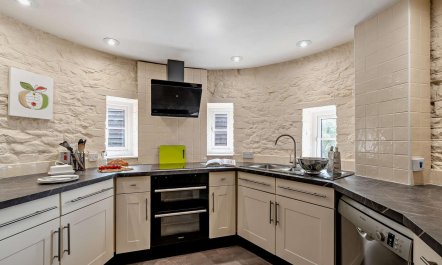3 Bed in Cradley 9