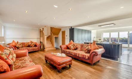 3 Bed in Seahouses 3
