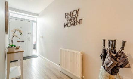 4 Bed in Lowestoft 5