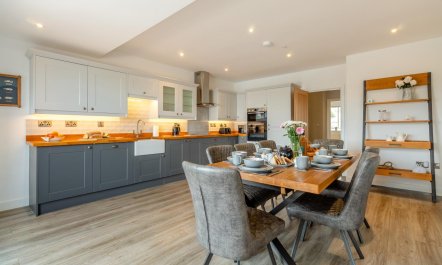 4 Bed in Lowestoft 8