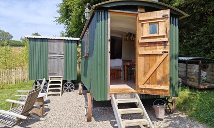 1 Bed in East Down 9