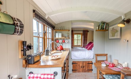 1 Bed in East Down