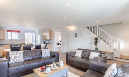 4 Bed in Newquay