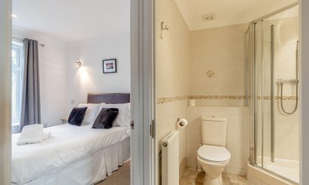 4 Bed in Newquay 5